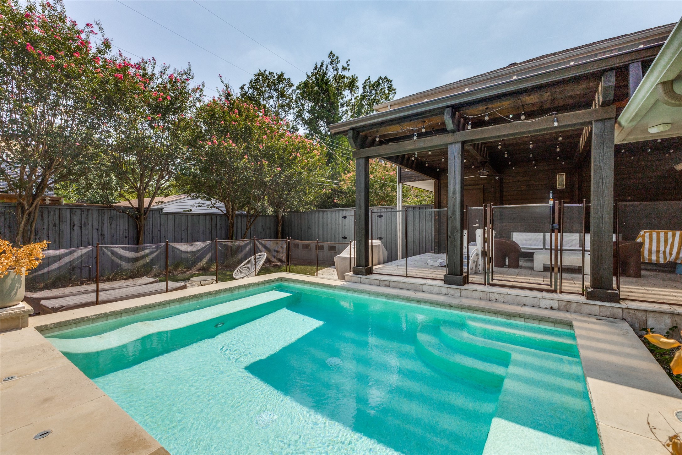 5302 Edmondson Avenue