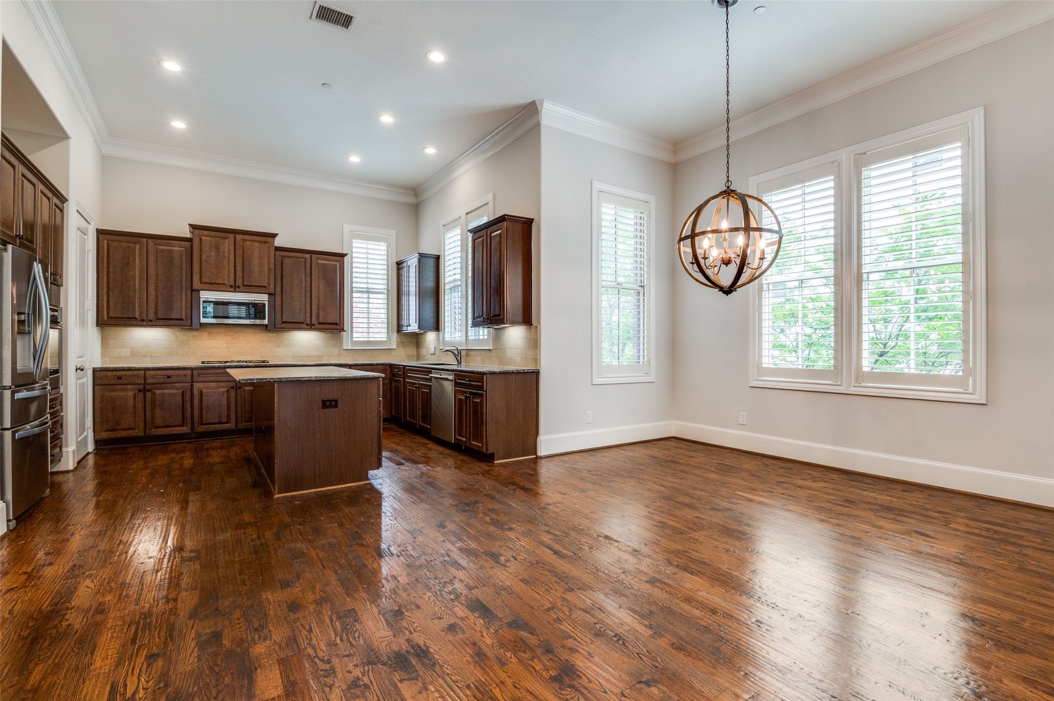 2110 Helsminster Drive
