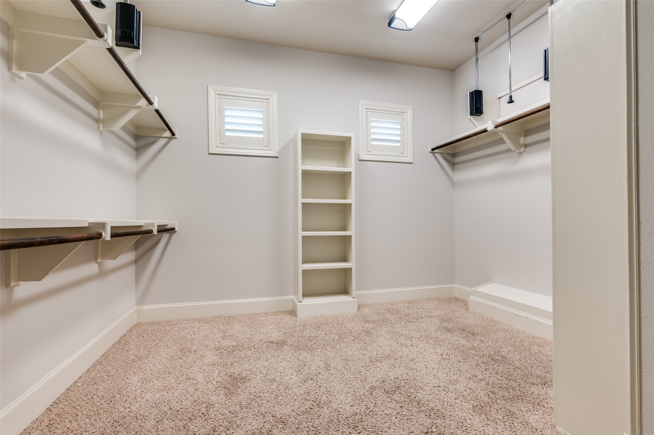 2110 Helsminster Drive