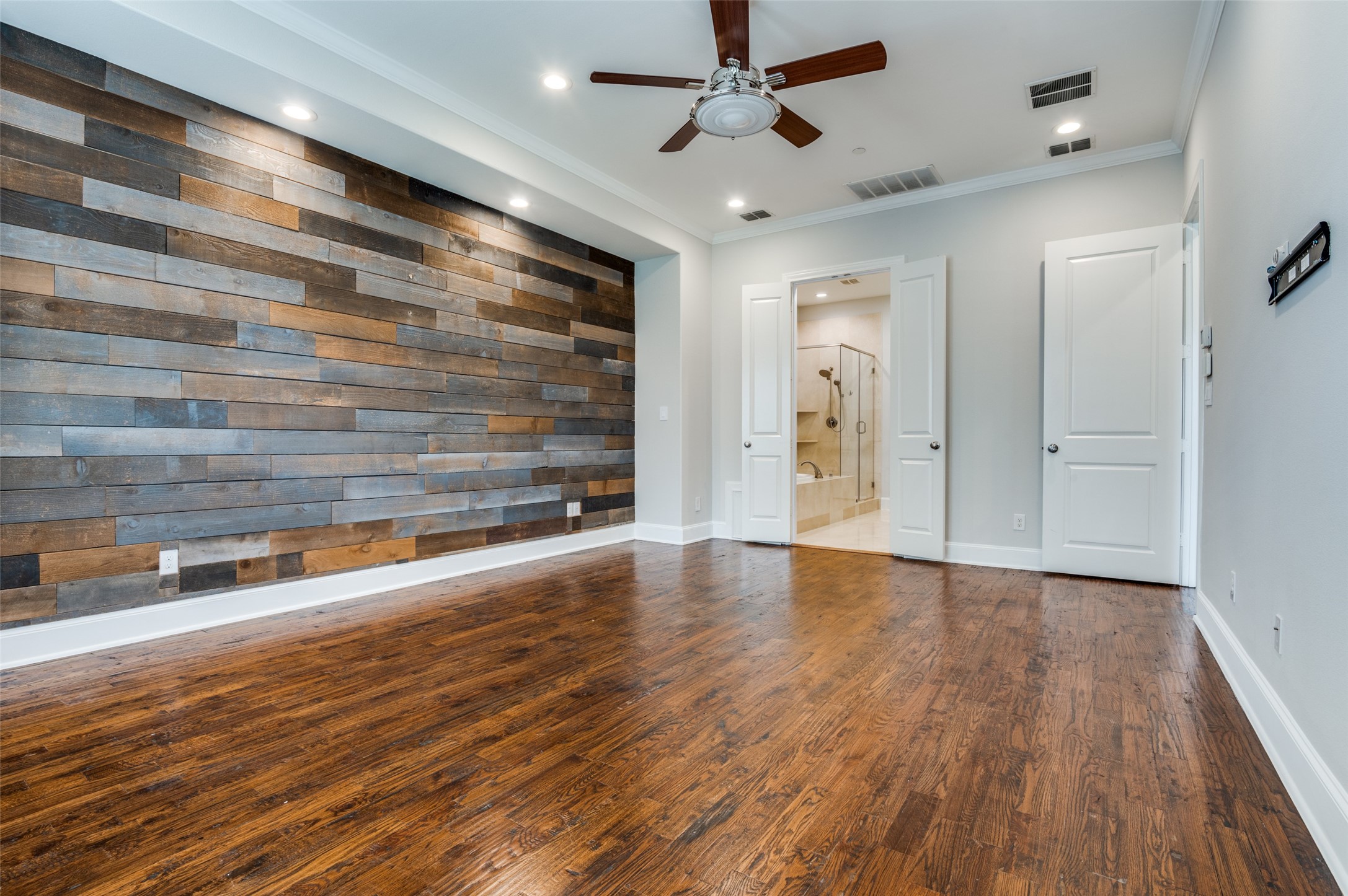2110 Helsminster Drive