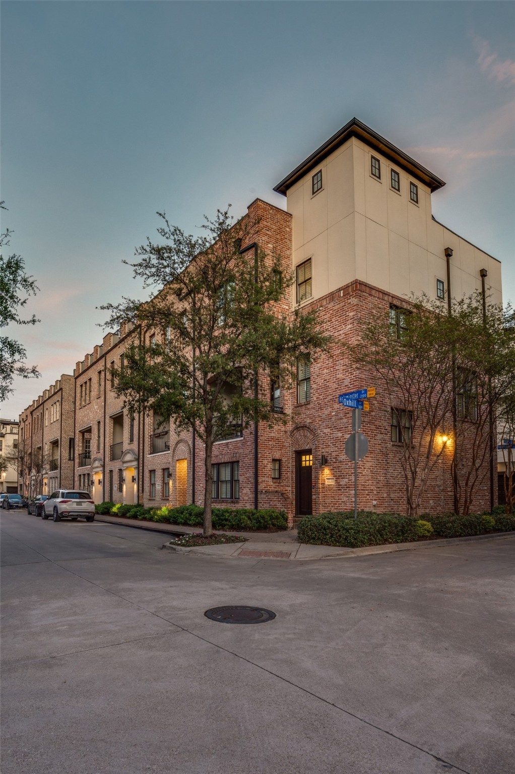 2110 Helsminster Drive