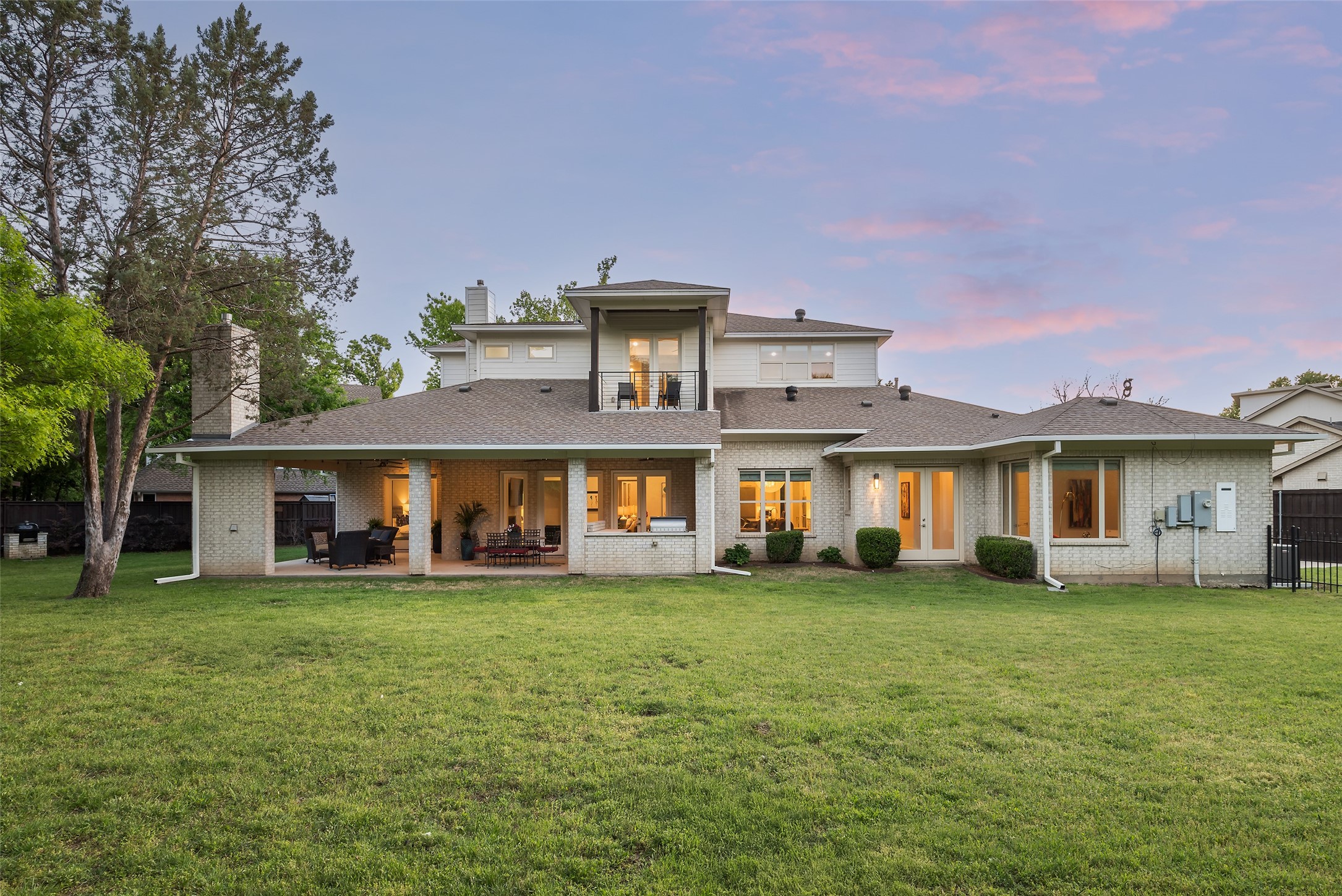 10512 Eastlawn Drive