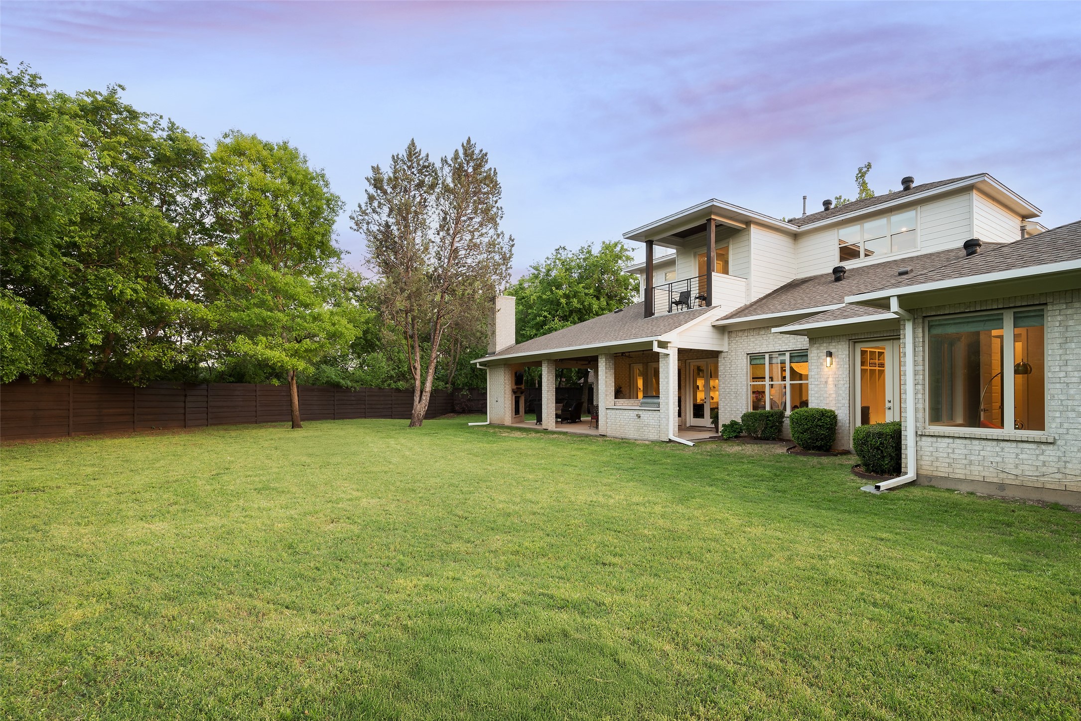 10512 Eastlawn Drive