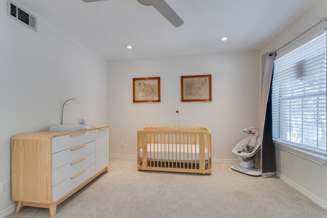 3100 Cole Avenue 203