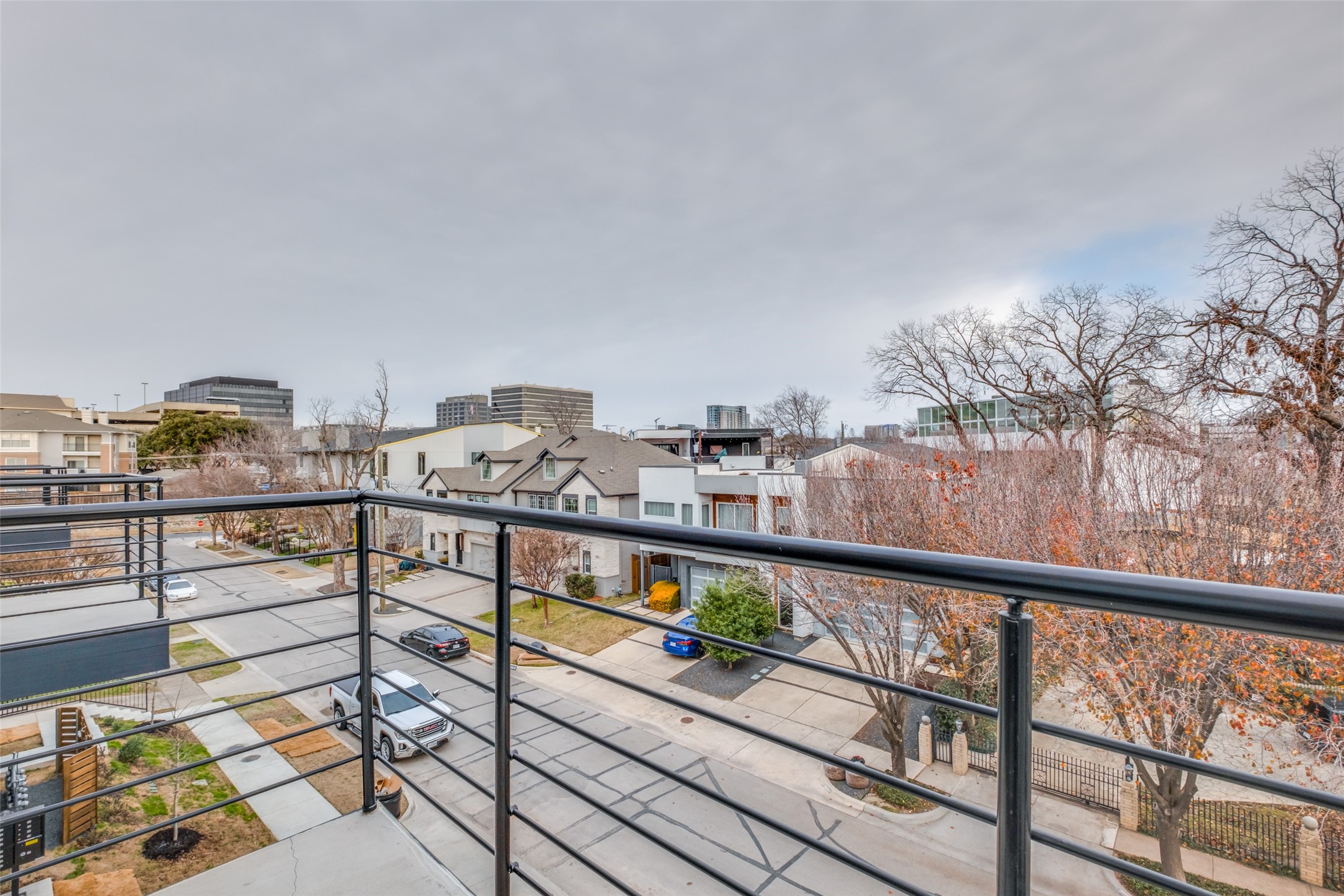 2607 Calvin Street 6