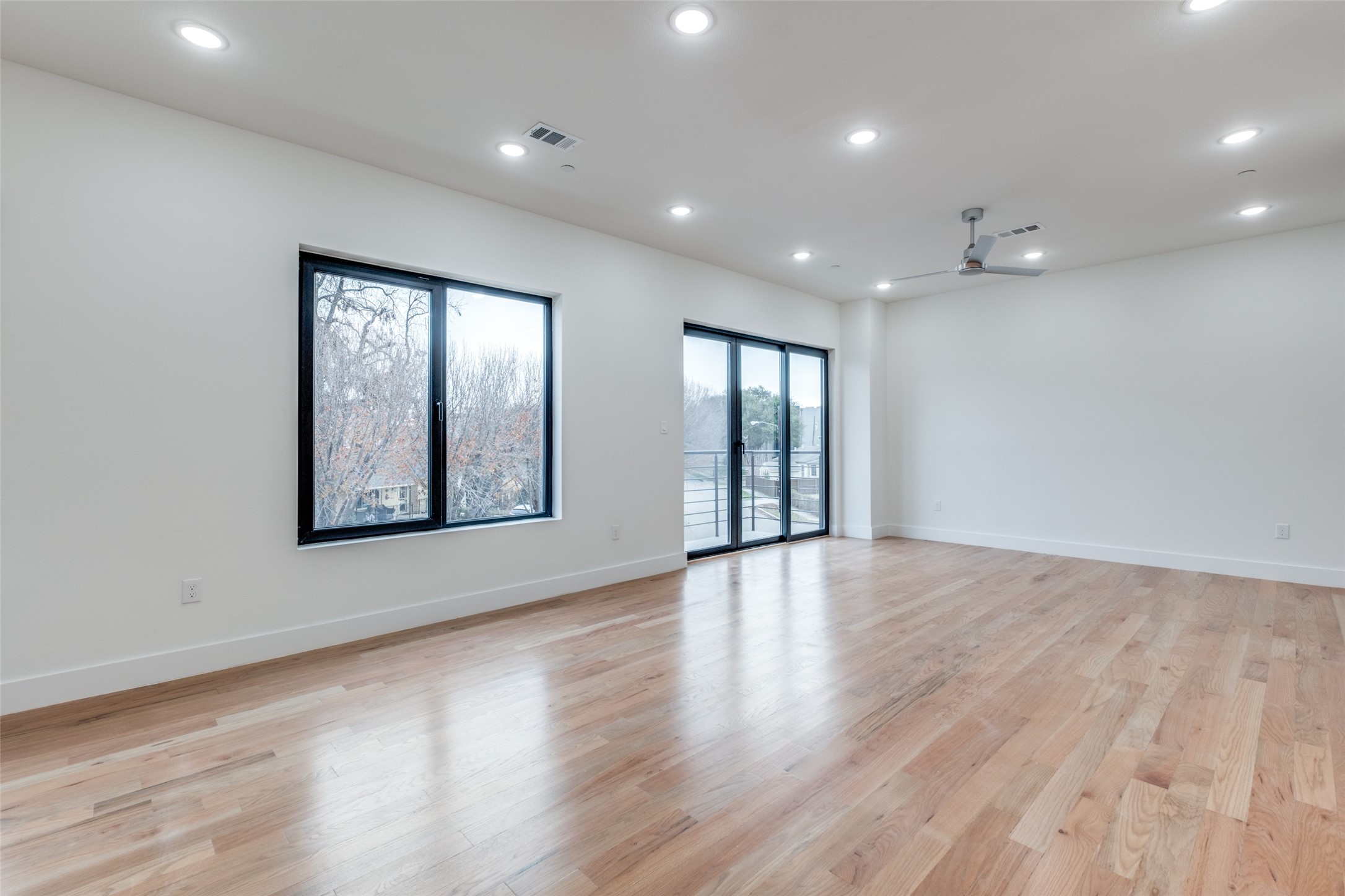 2607 Calvin Street 6
