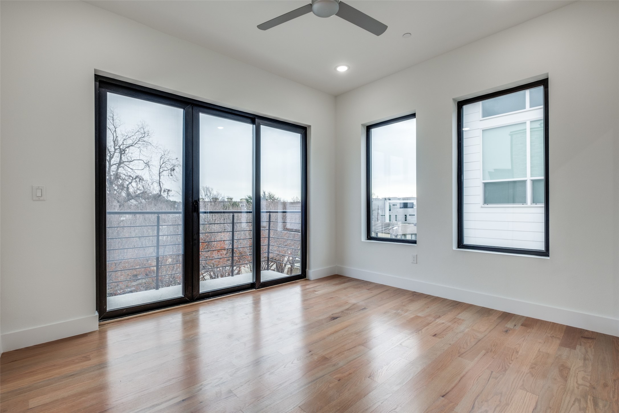 2607 Calvin Street 6