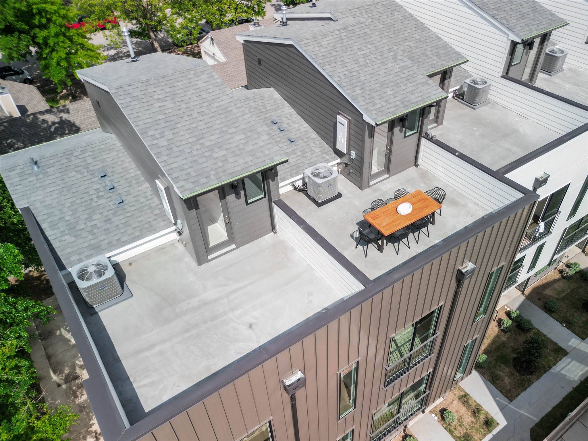 4517 Munger Avenue 107