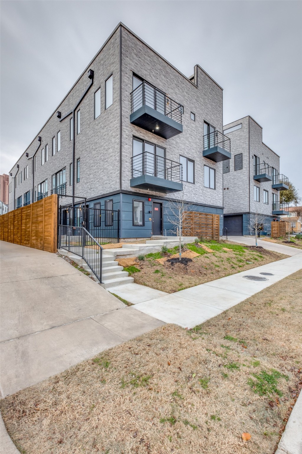 2613 Calvin Street 9