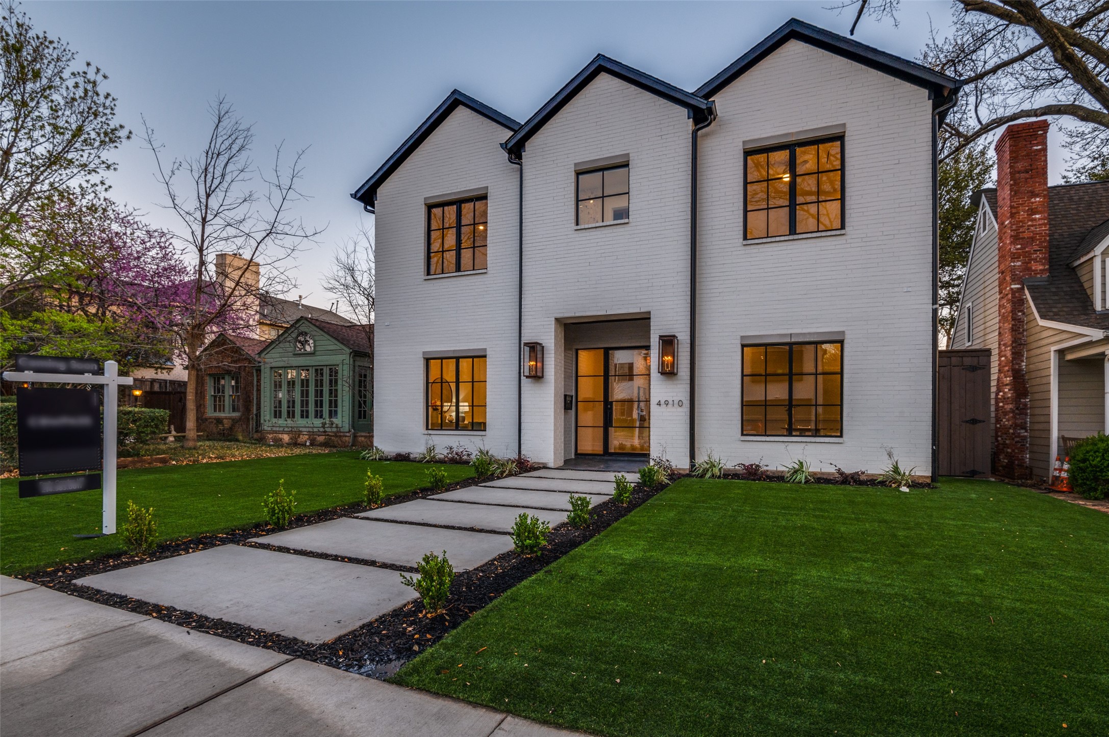 4910 W Hanover Avenue