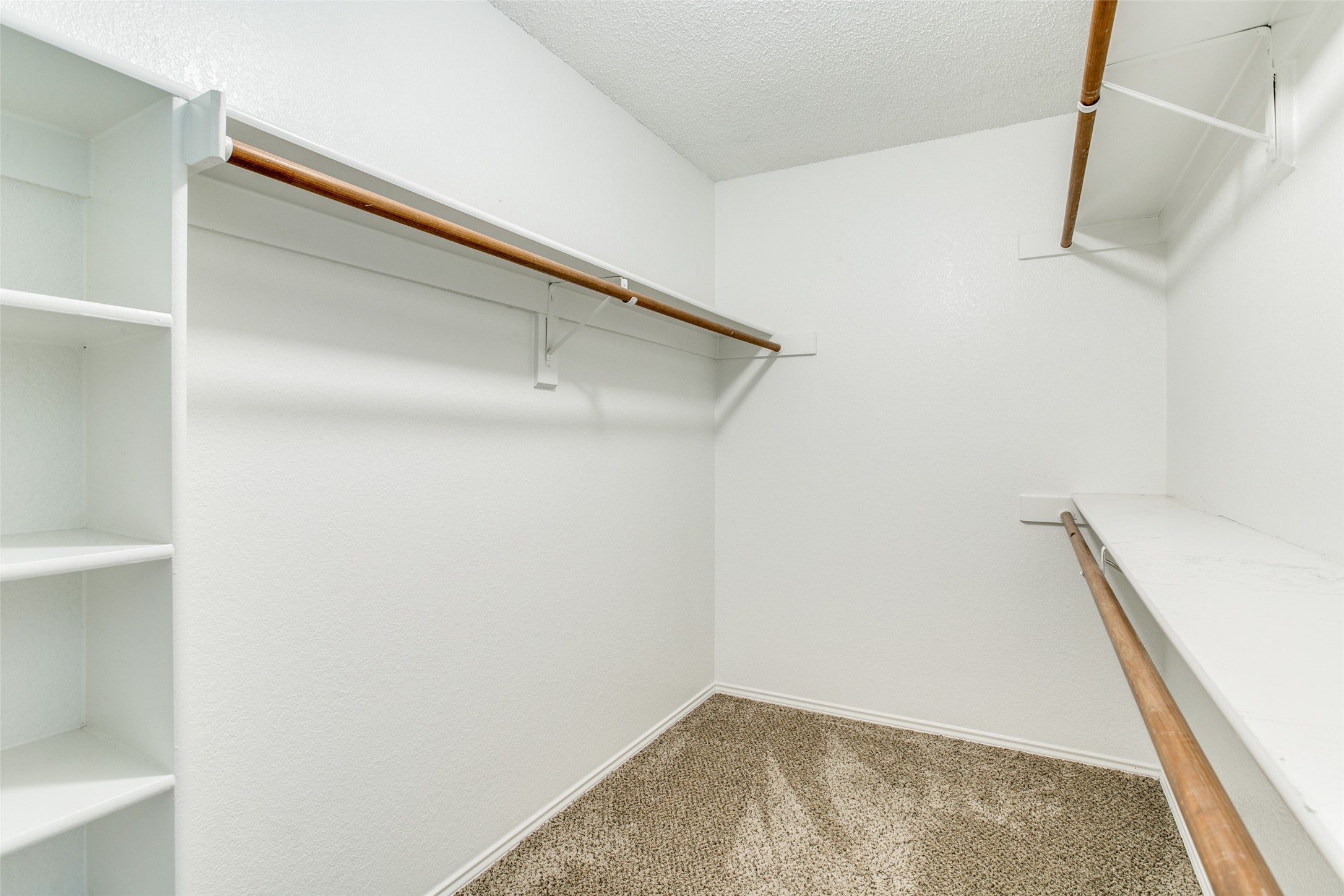 508 Lake Forest Drive