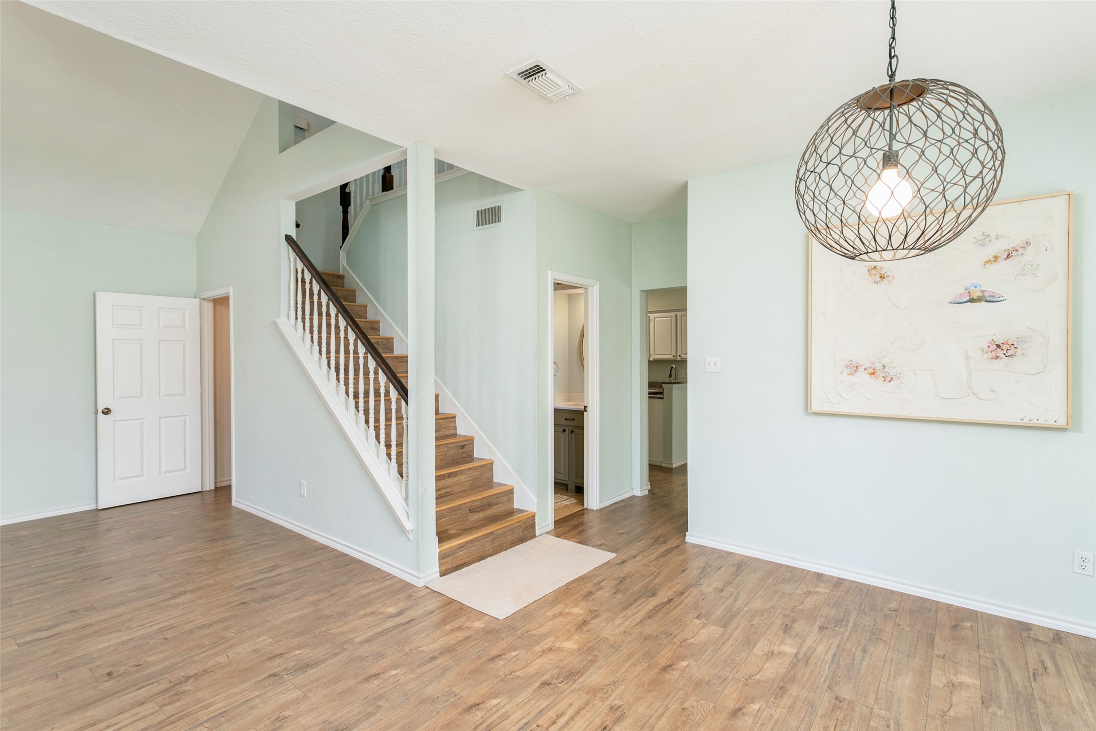 508 Lake Forest Drive