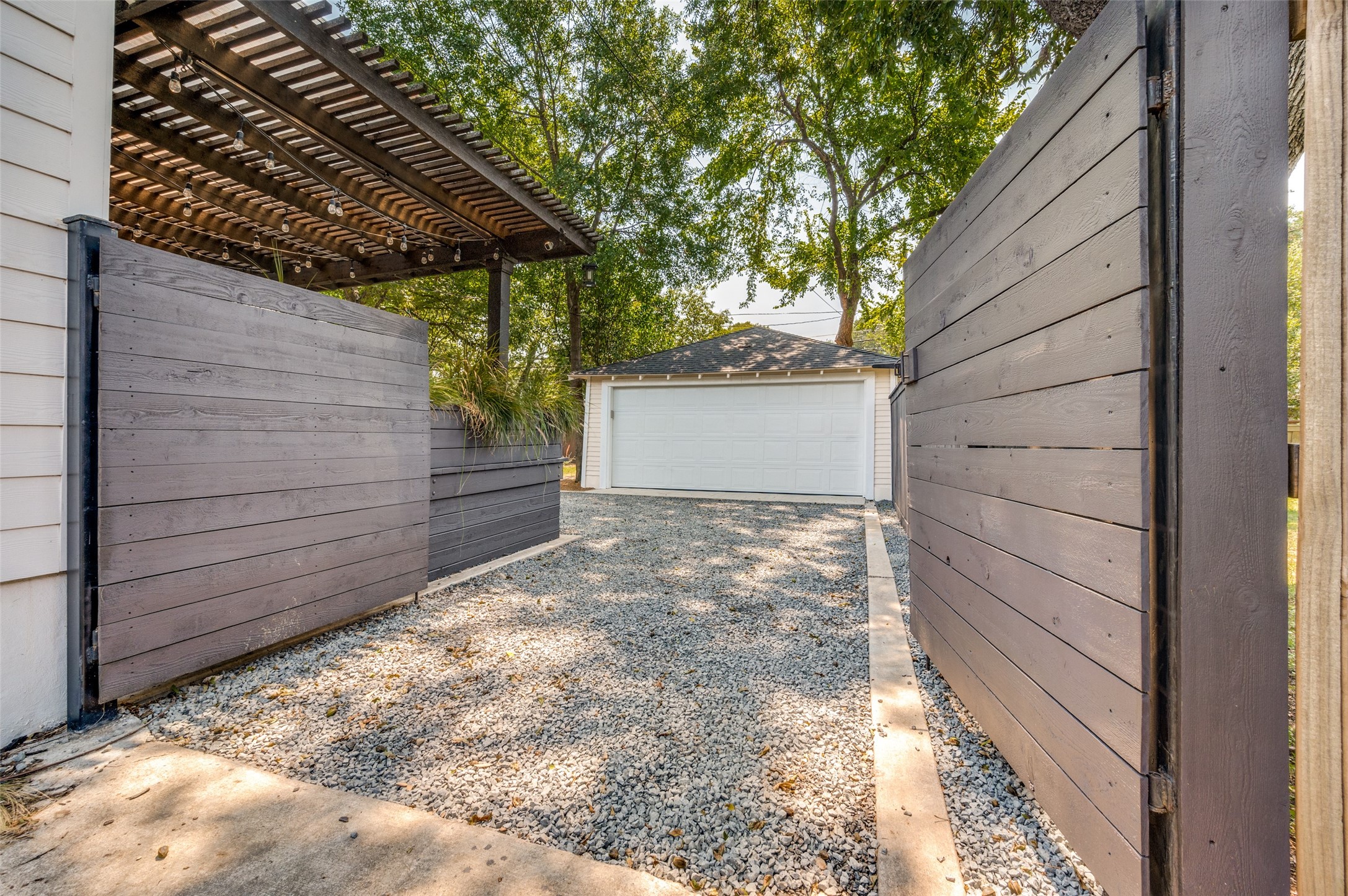3742 Rockdale Drive