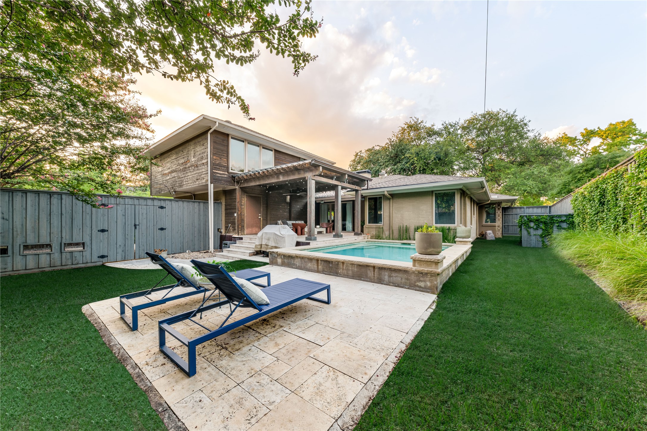 5302 Edmondson Avenue