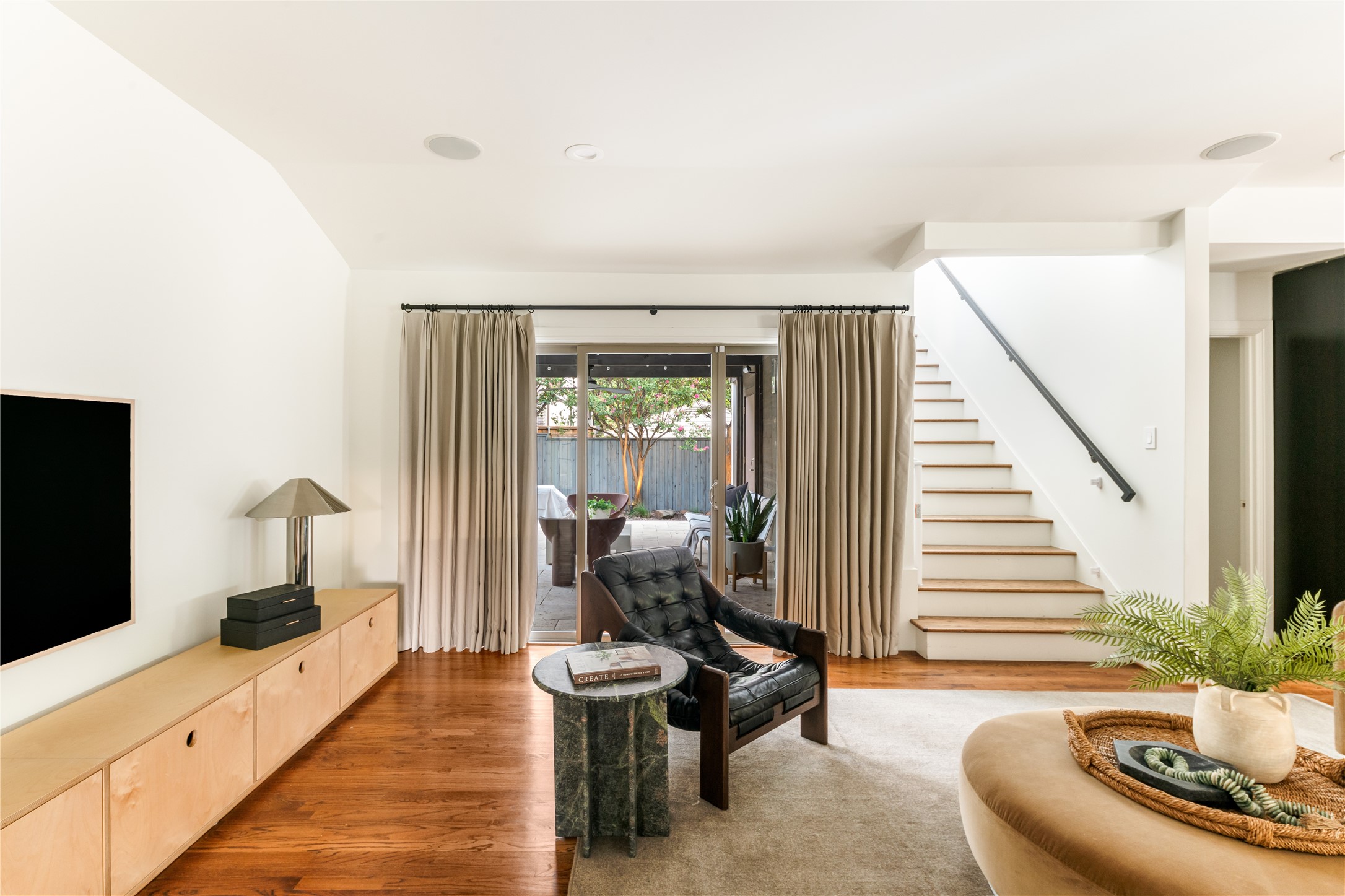 5302 Edmondson Avenue