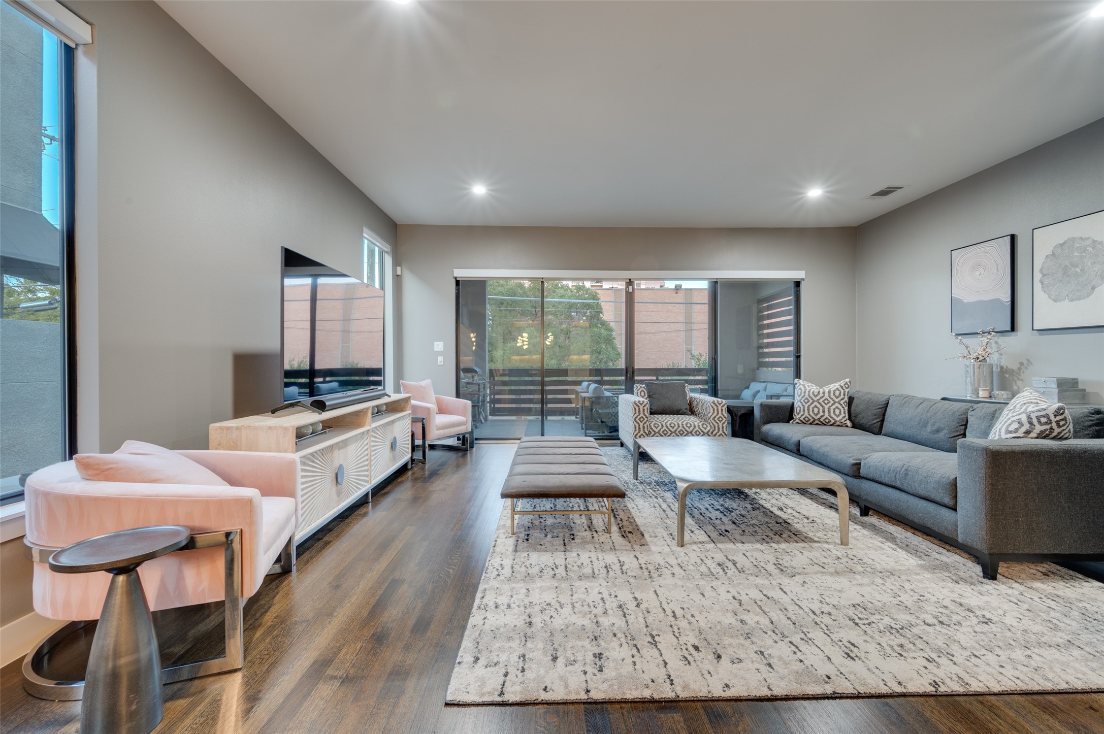 3815 Throckmorton Street