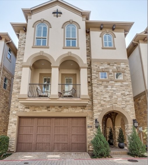 3310 Hall Court