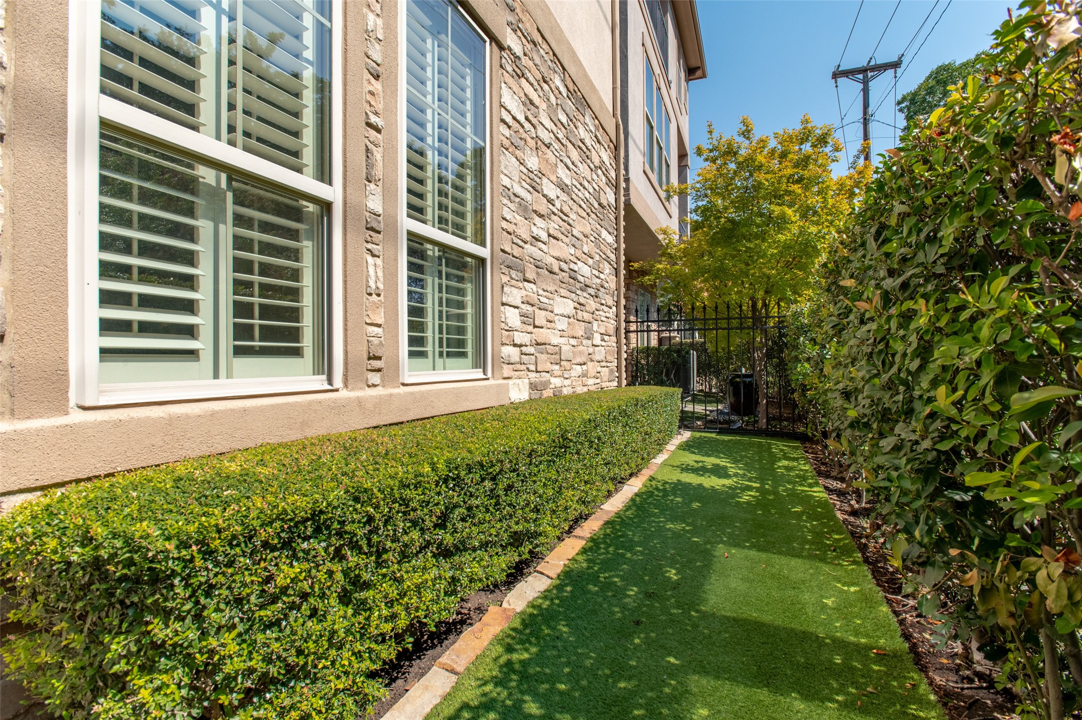 3310 Hall Court