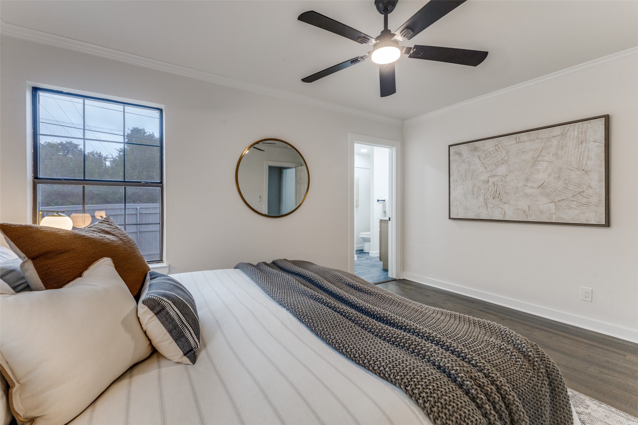 5848 Kenwoods Avenue