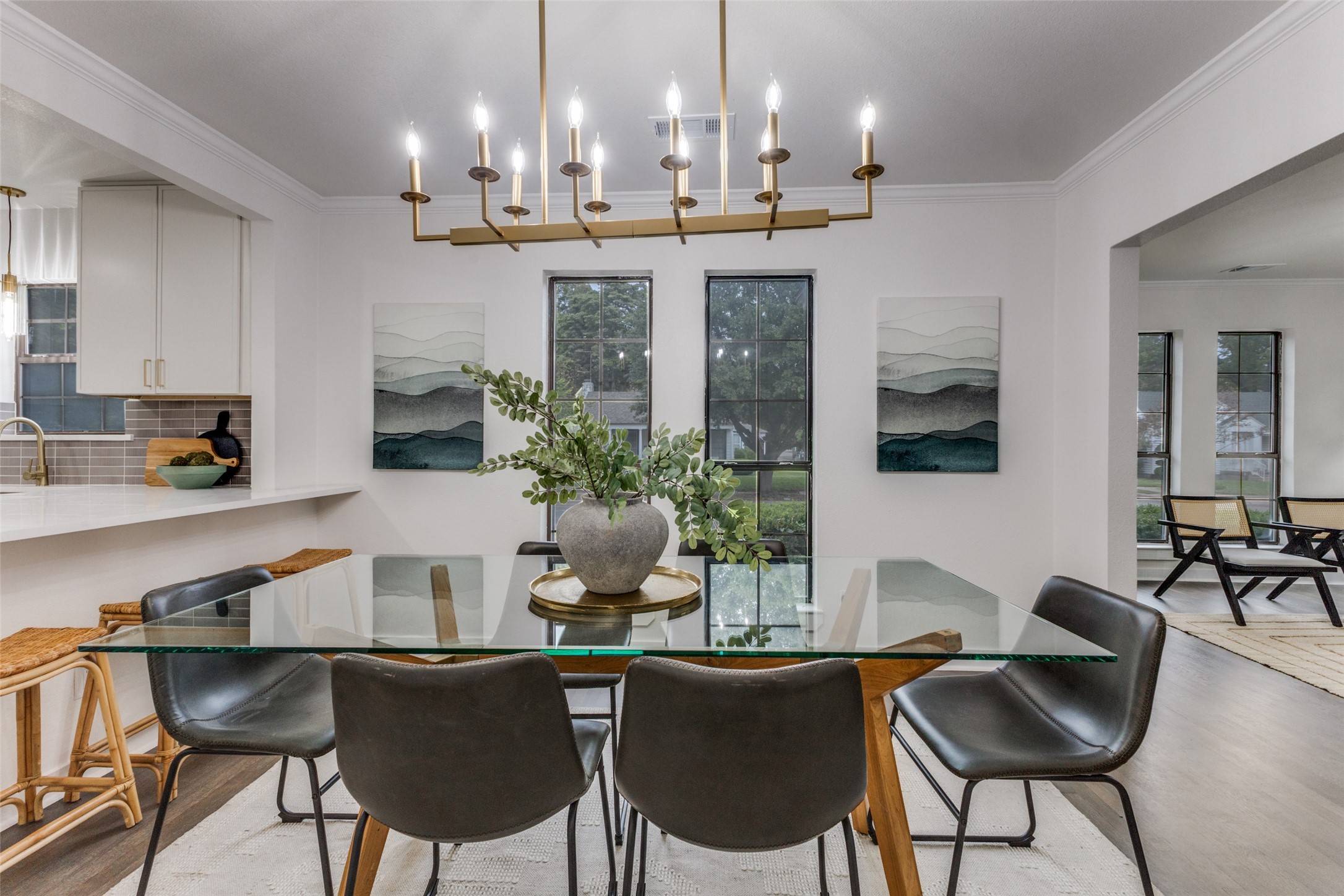 5848 Kenwoods Avenue