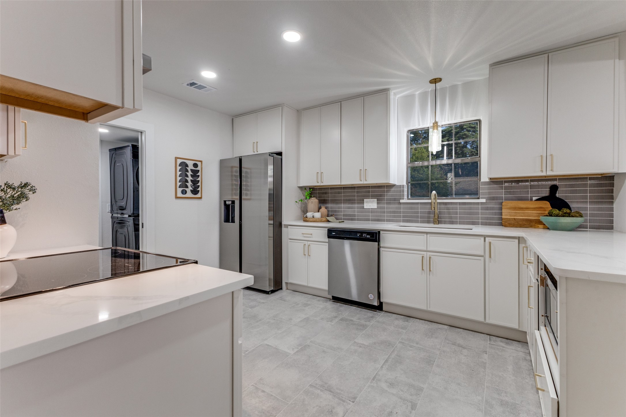 5848 Kenwoods Avenue