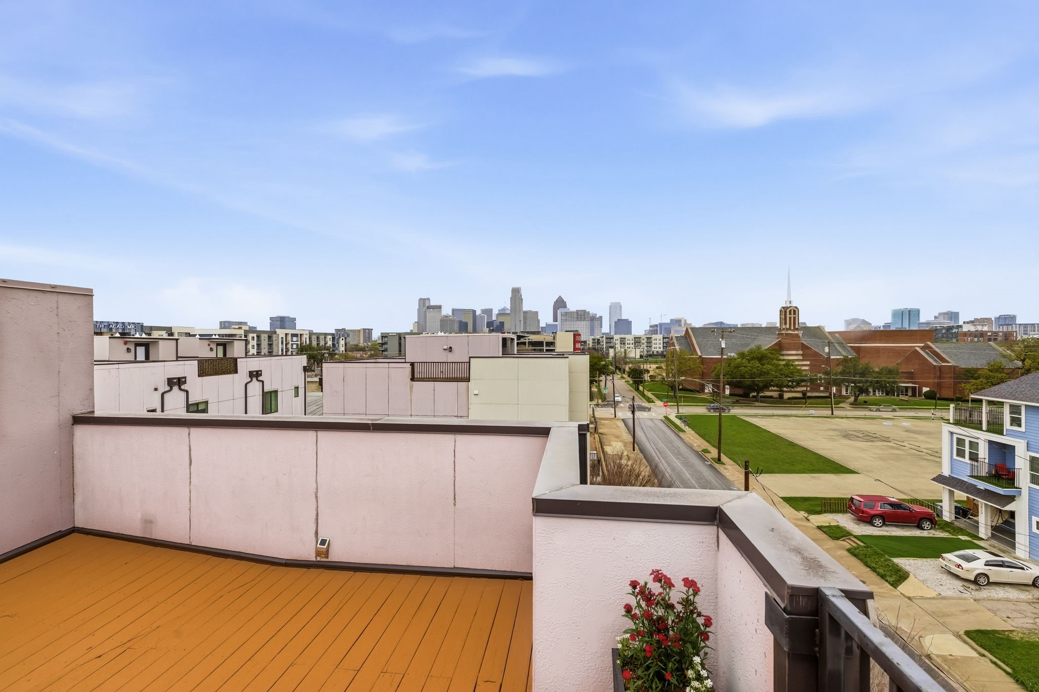 3816 Roseland Avenue B100