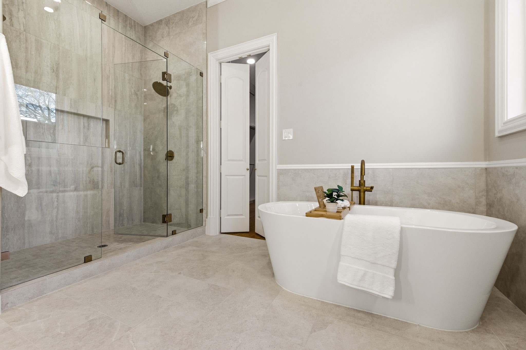 5724 Caladium Drive