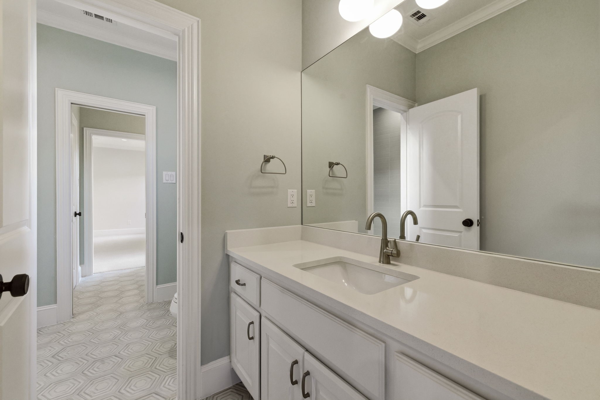 5724 Caladium Drive