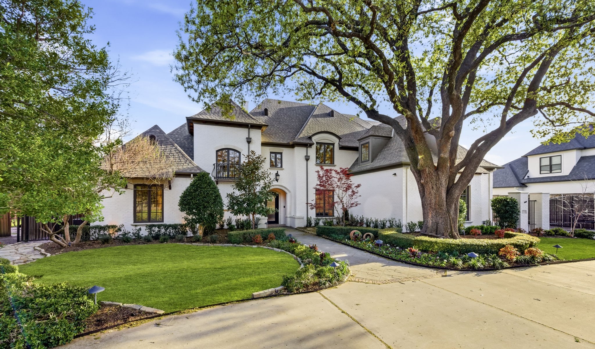 5724 Caladium Drive