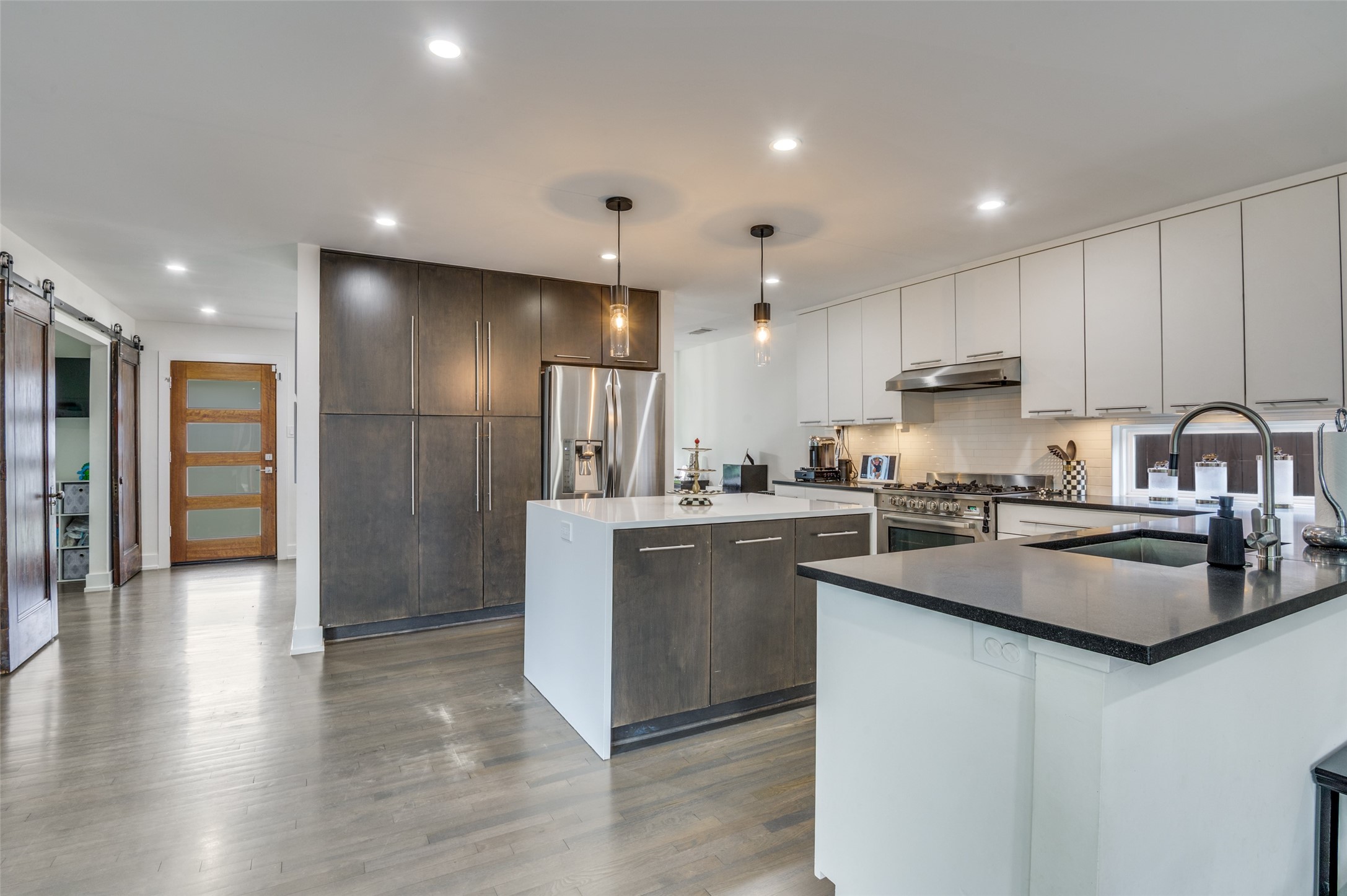 4015 Lively Lane