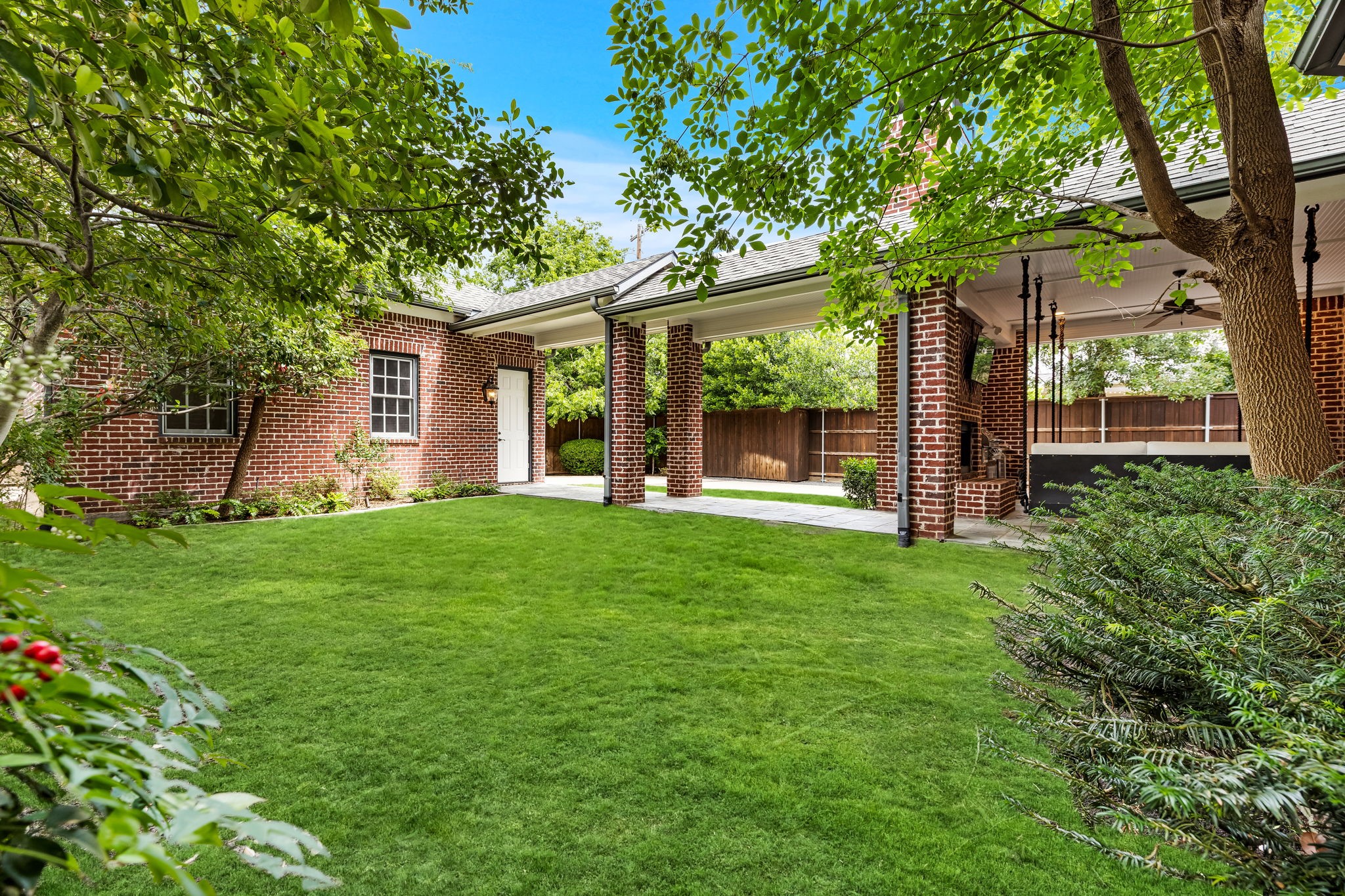 4529 Pomona Road
