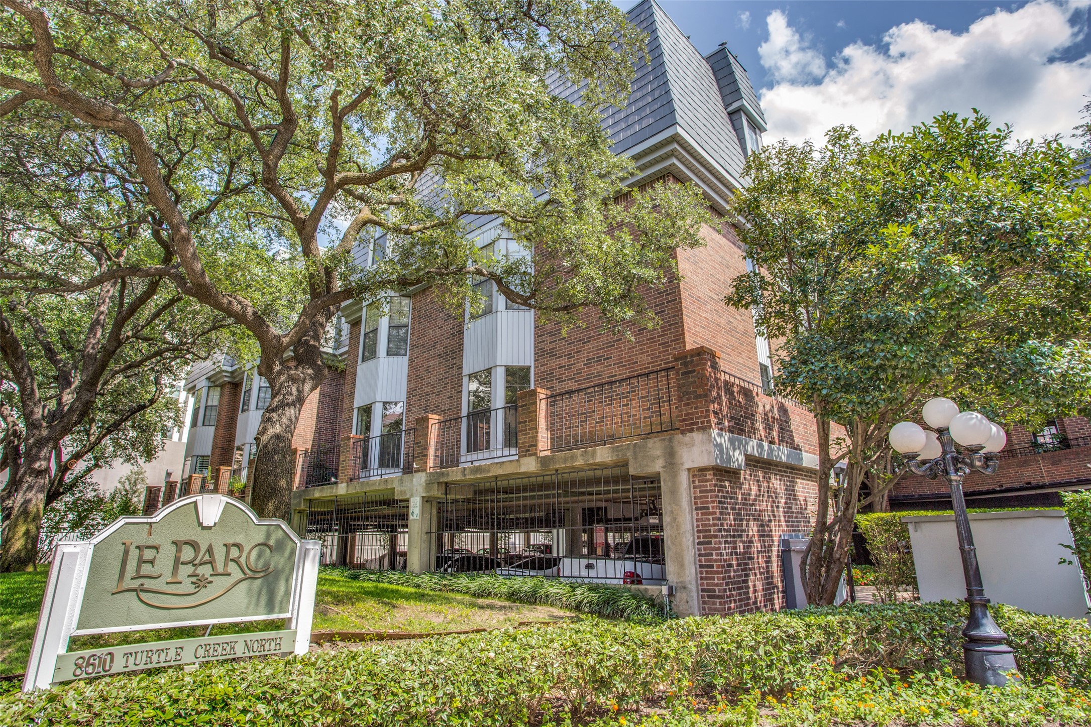 8610 Turtle Creek Boulevard #212