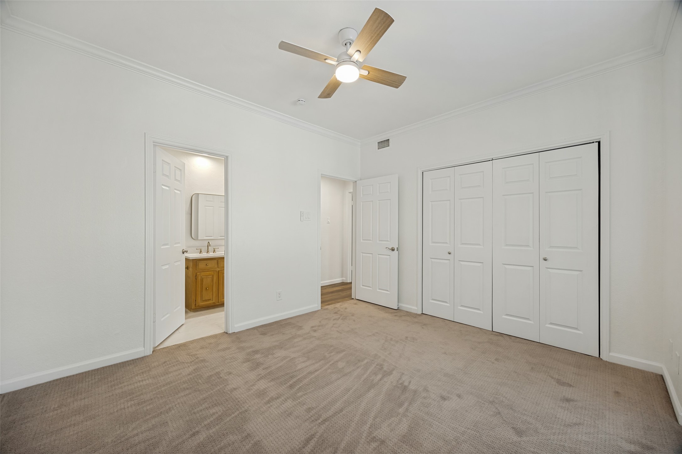 8610 Turtle Creek Boulevard #212