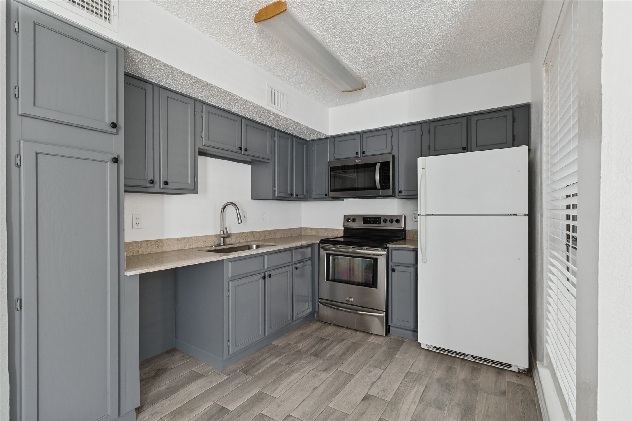 9807 Walnut Street D105