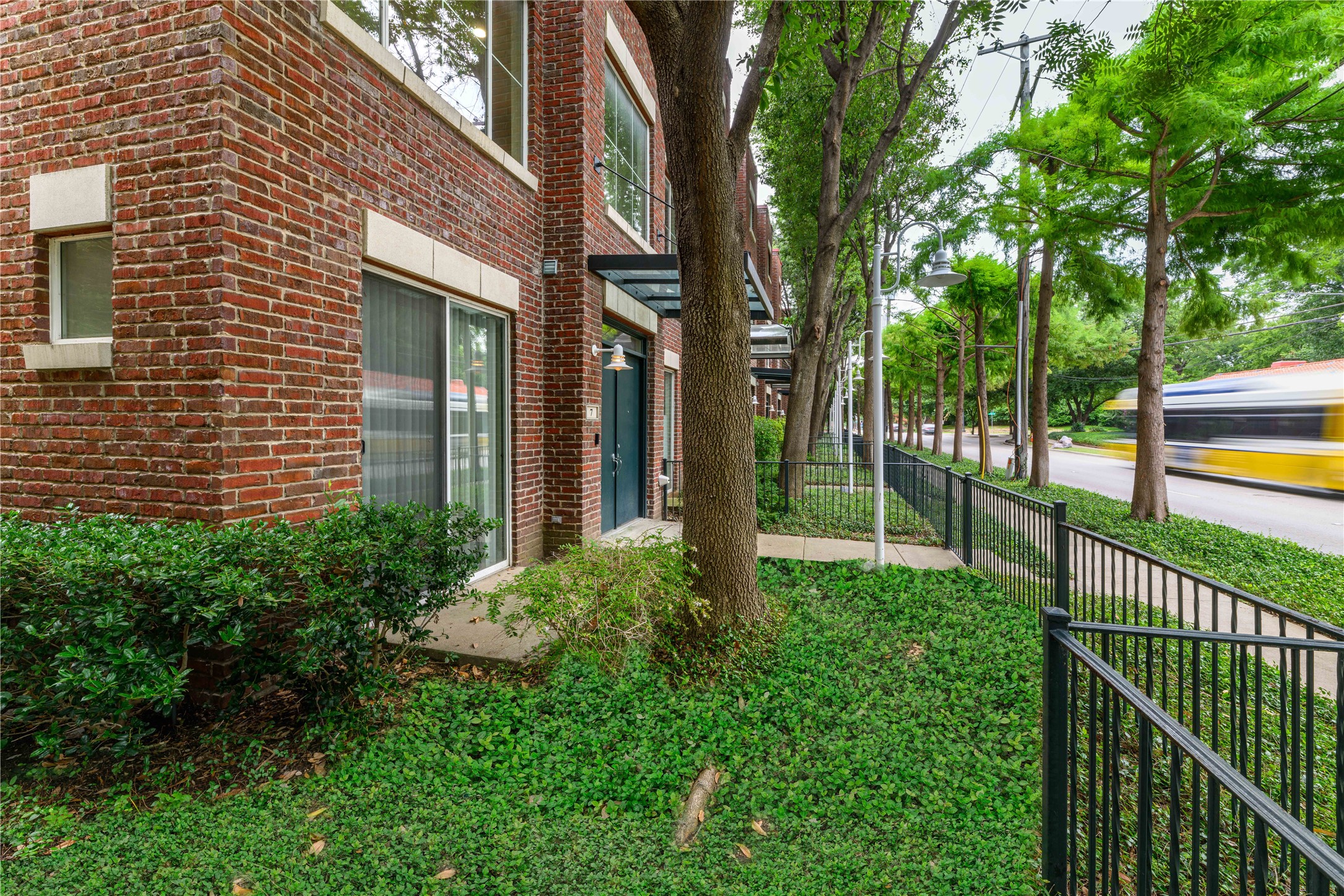 4239 Rawlins Street 7