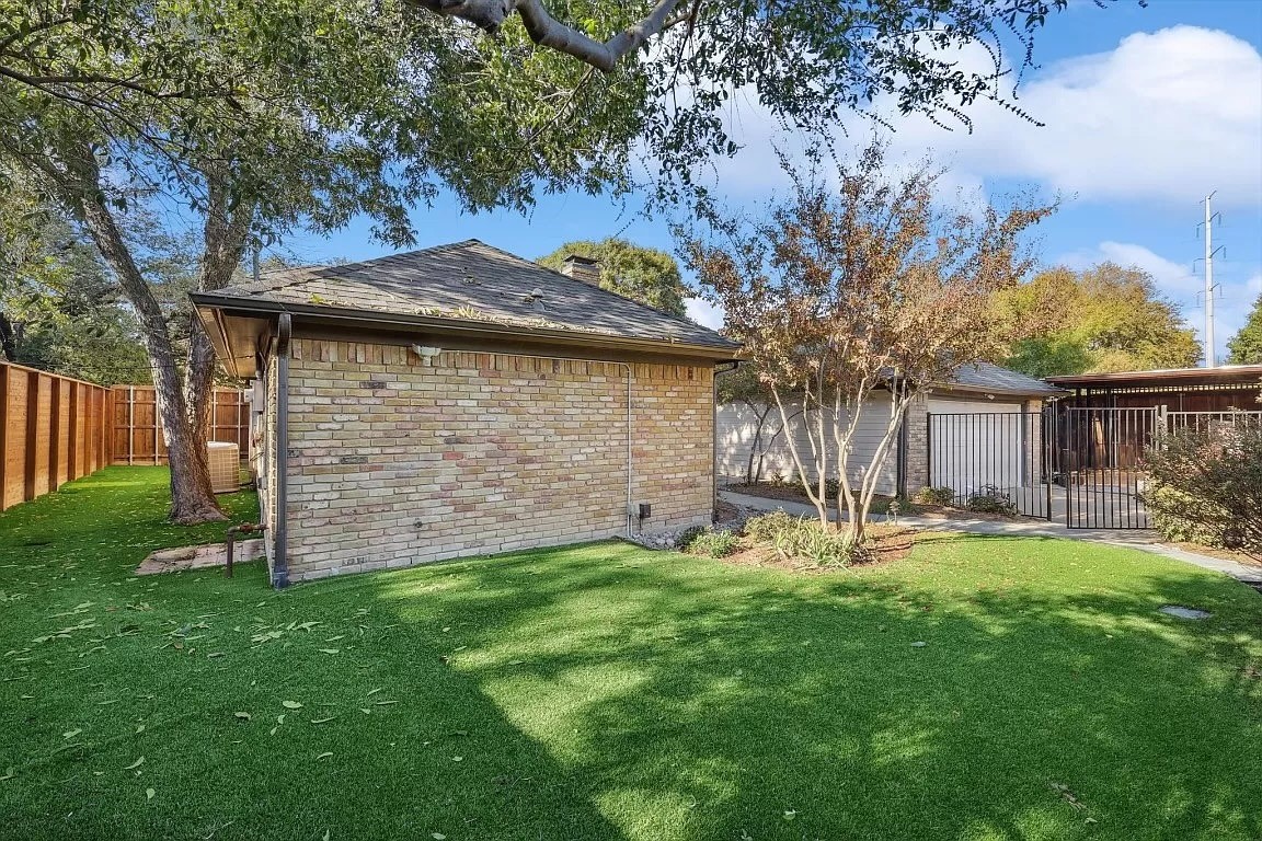 7738 Lemmonwood Drive