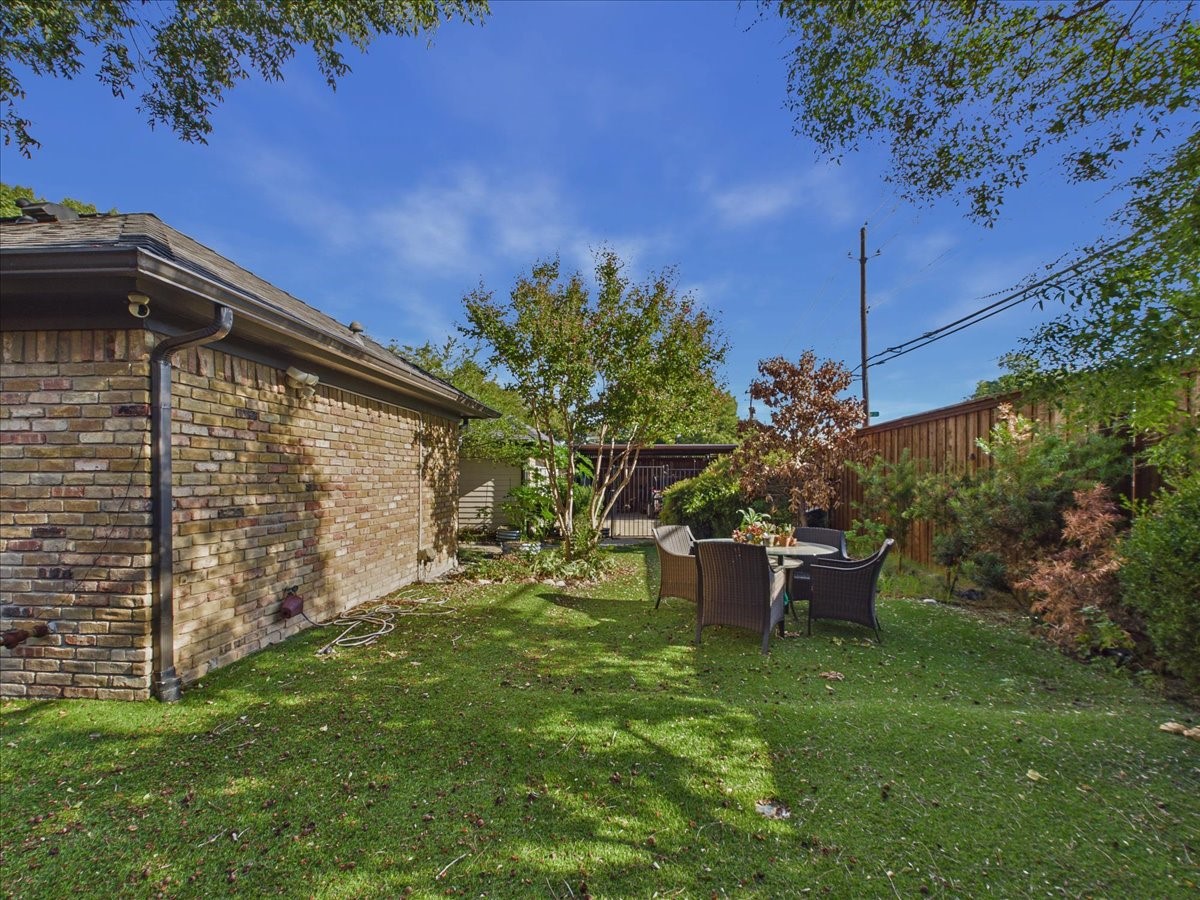 7738 Lemmonwood Drive