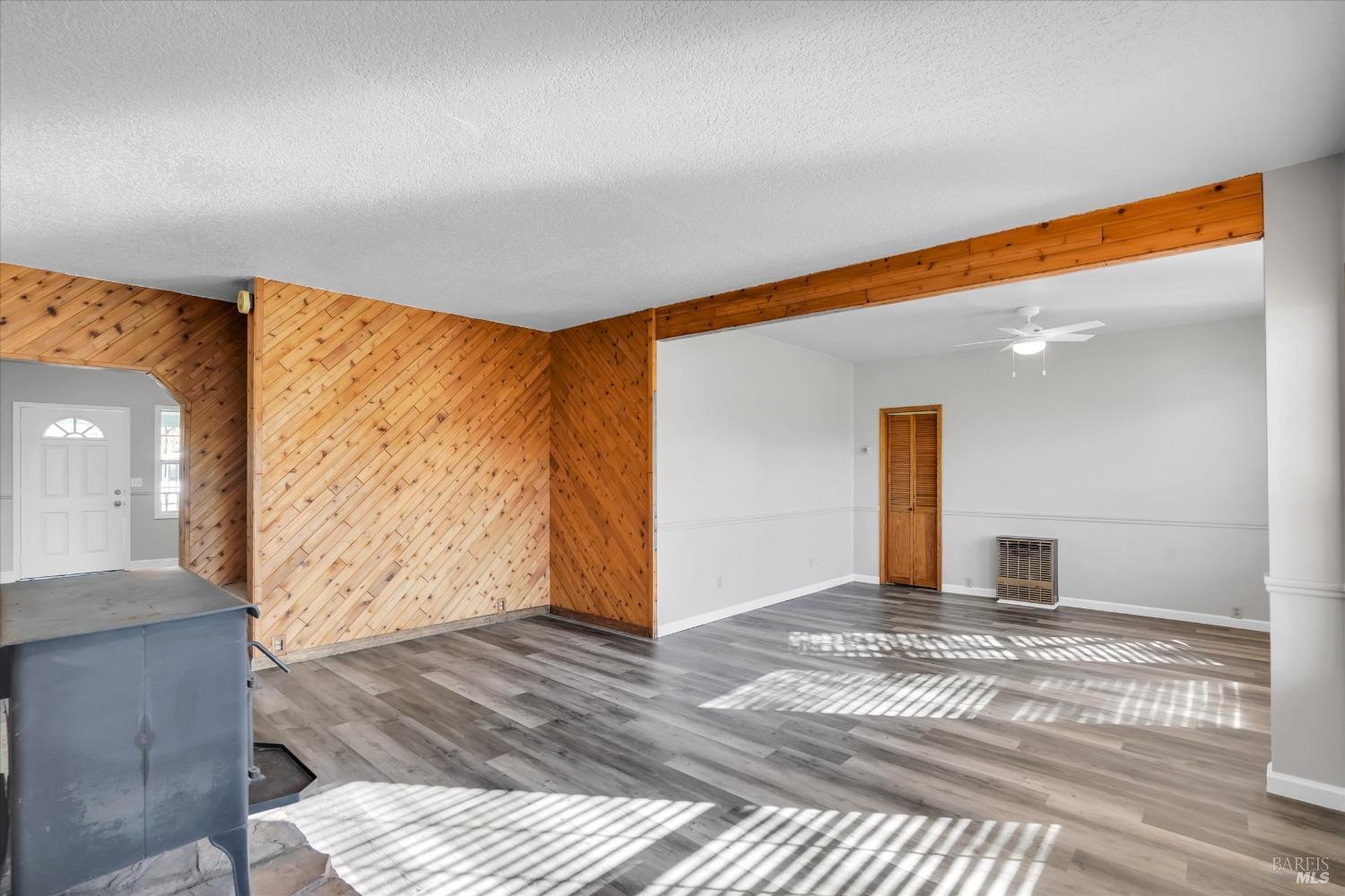 3638-3642 Moorland Ave