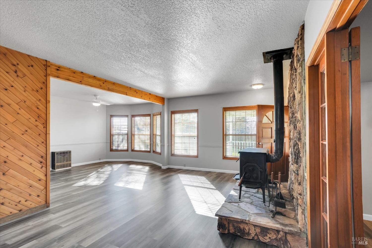 3638-3642 Moorland Ave