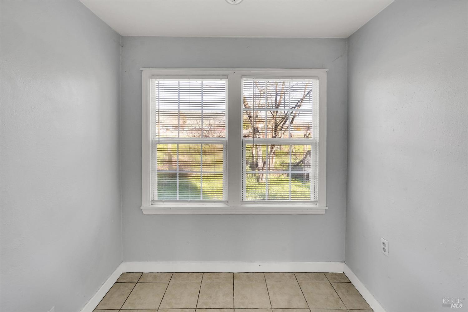 3638-3642 Moorland Ave