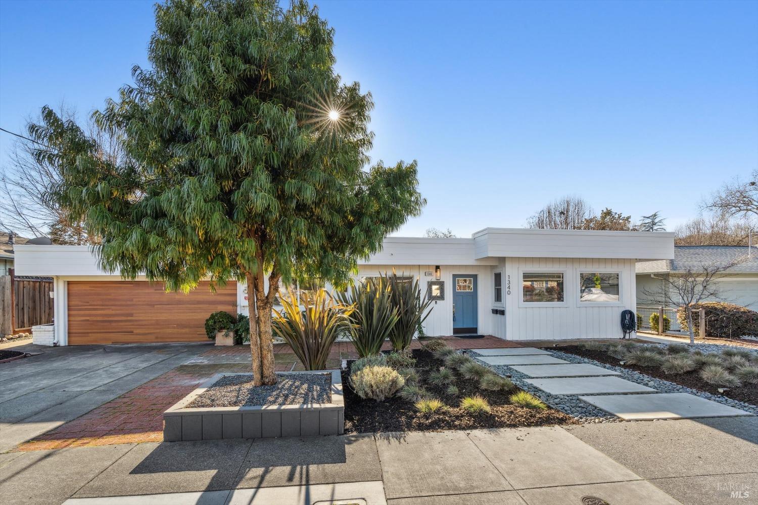 1340 Parsons Dr