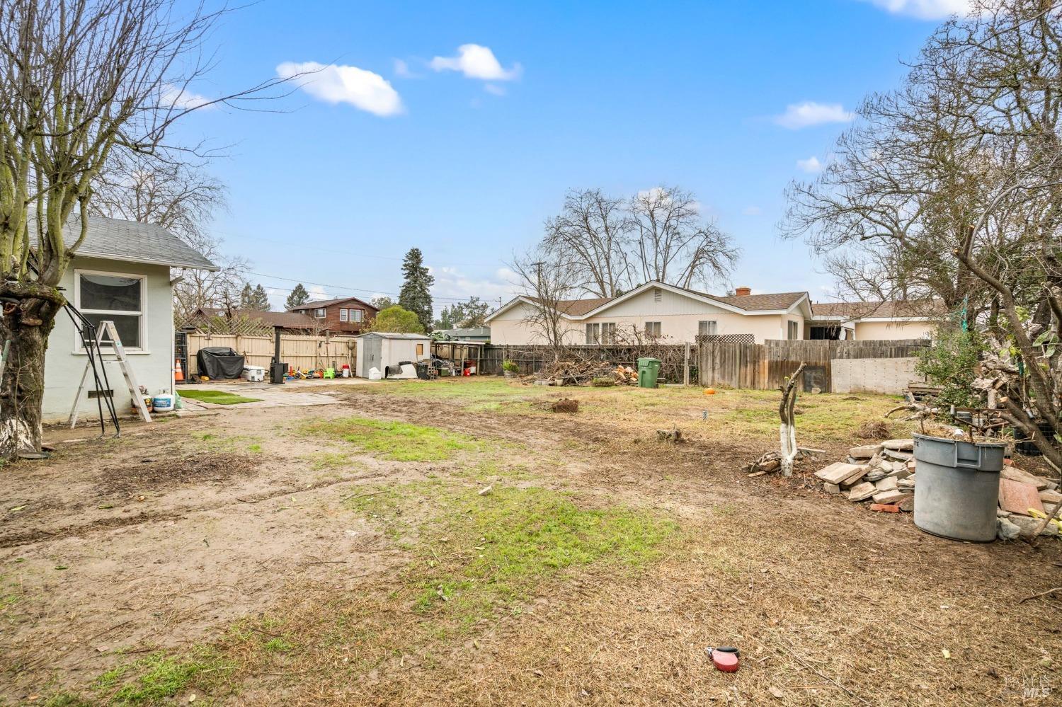 104 Windsor Palms Dr