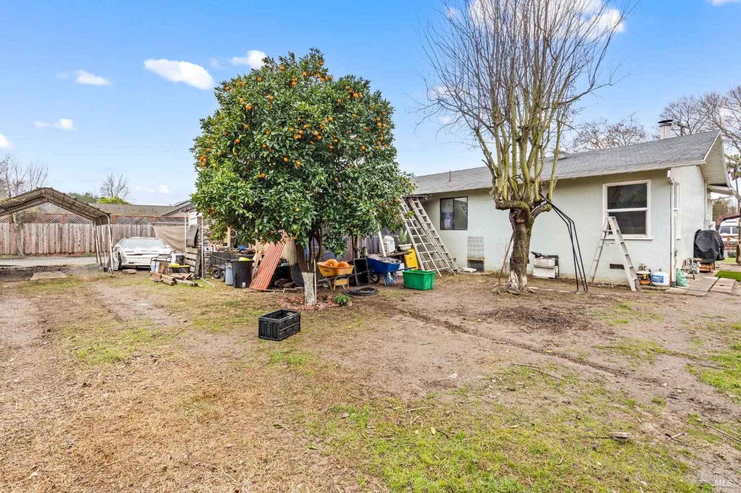 104 Windsor Palms Dr