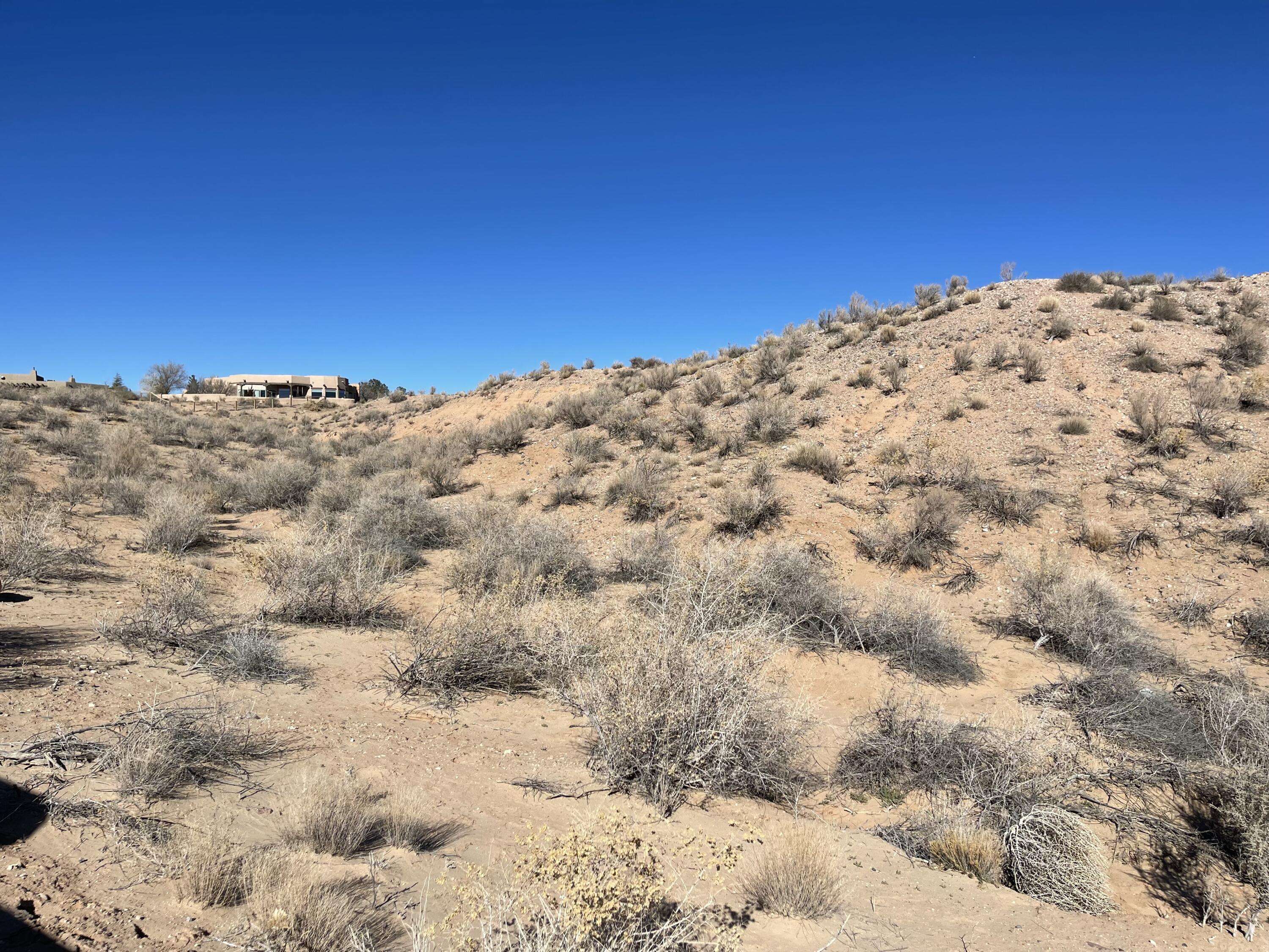 6729 Milpa Alta Road NE