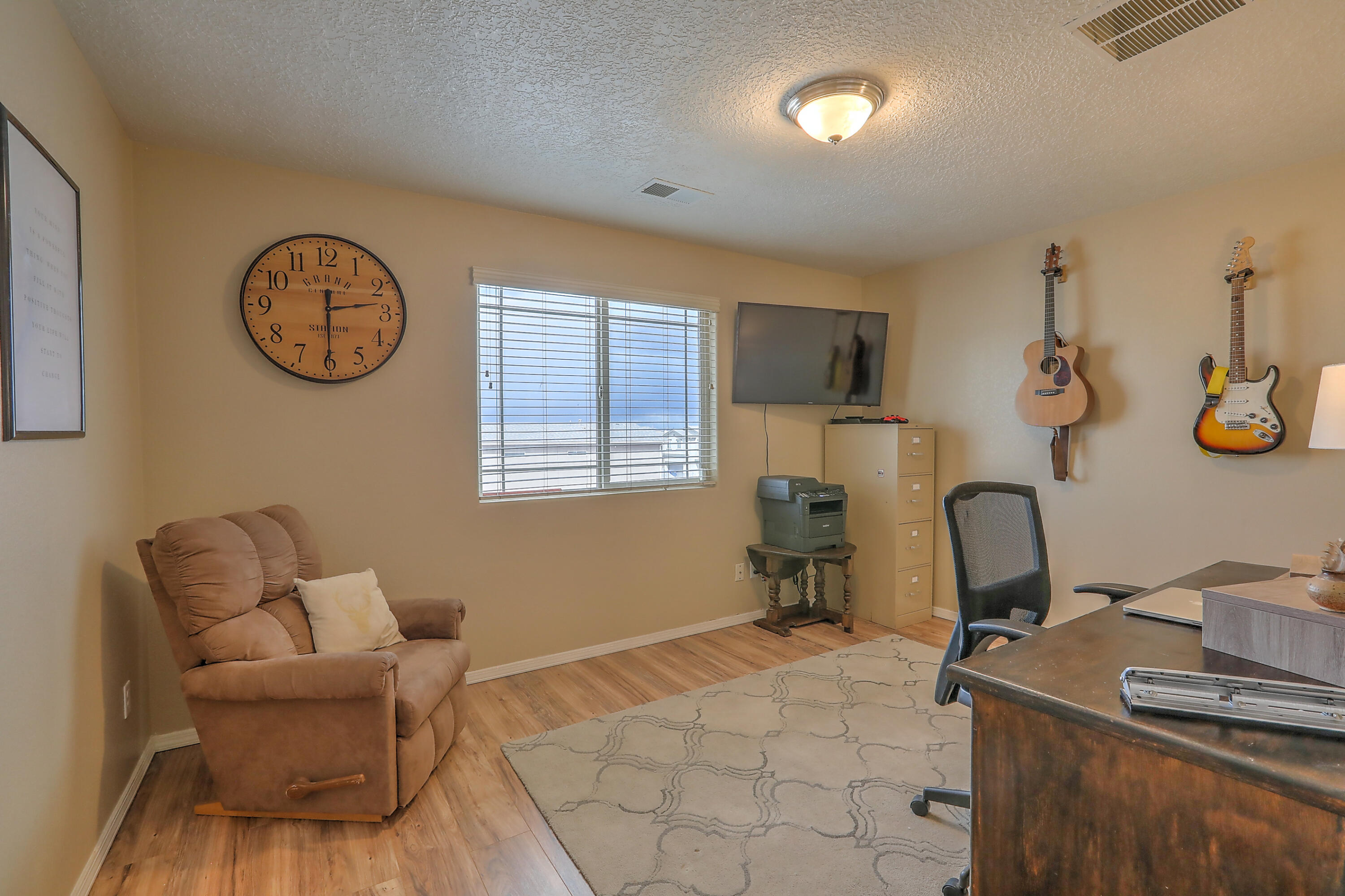 10630 Megafauna Road SW