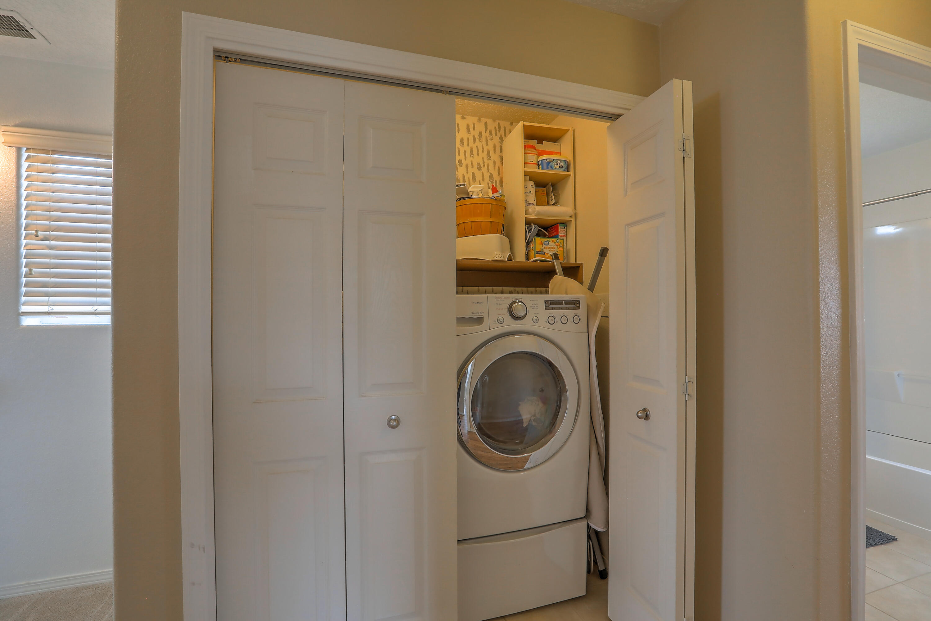 10630 Megafauna Road SW