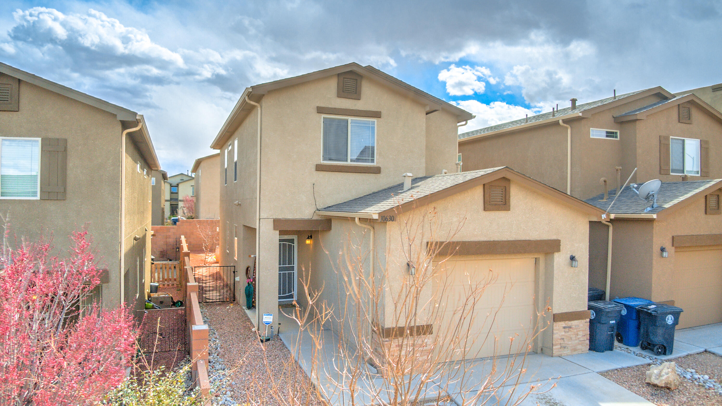 10630 Megafauna Road SW