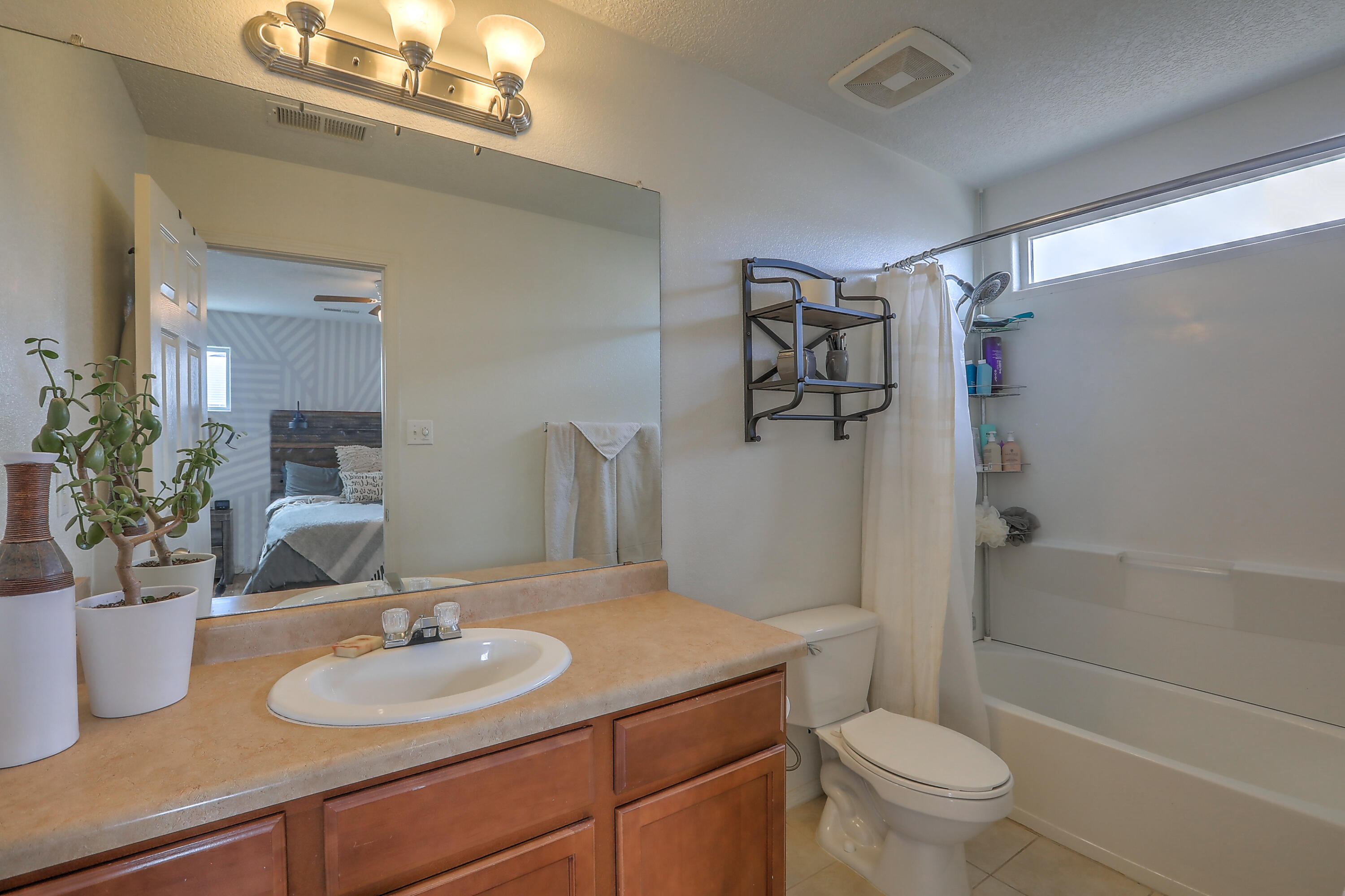 10630 Megafauna Road SW