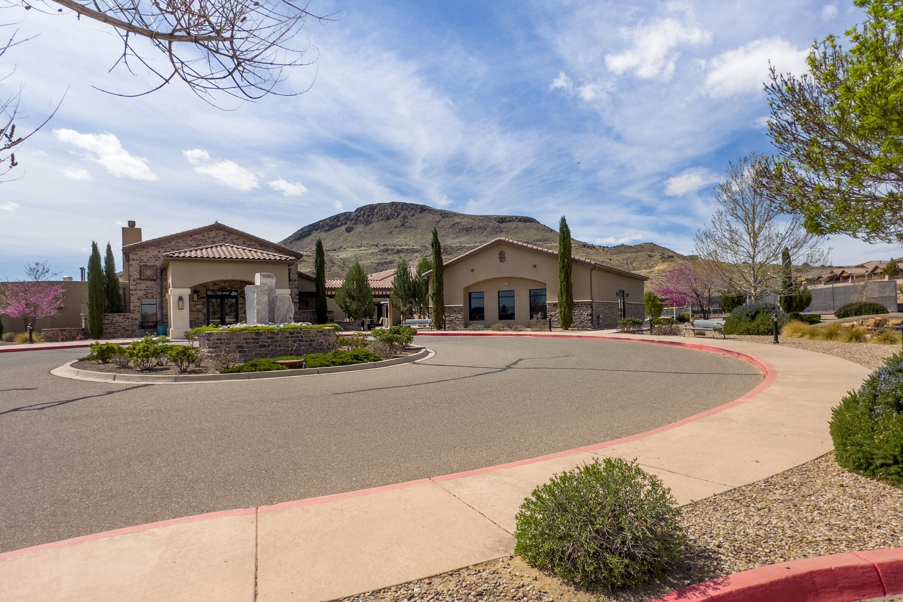 481 Rio Chama Circle SW