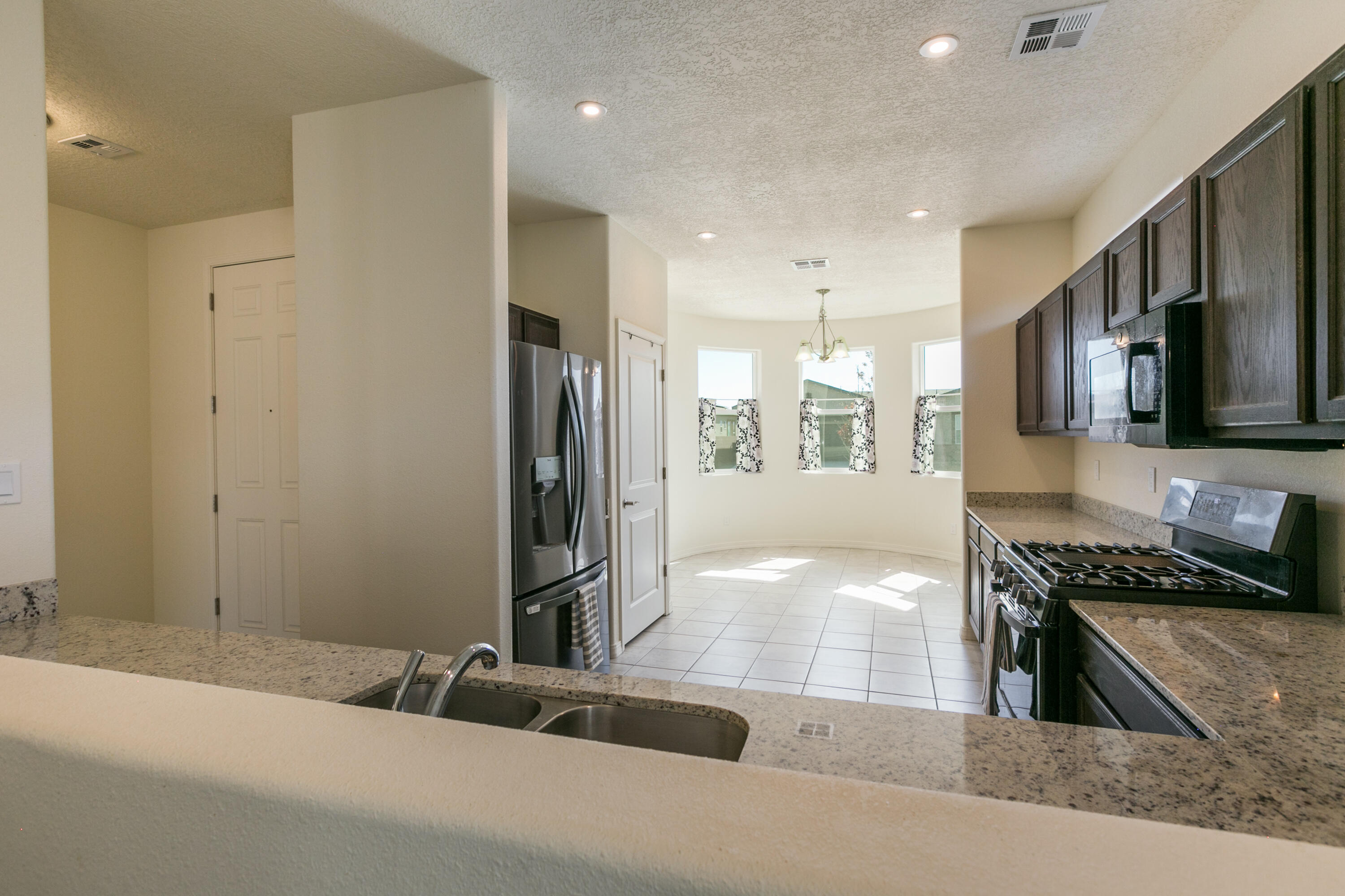 481 Rio Chama Circle SW